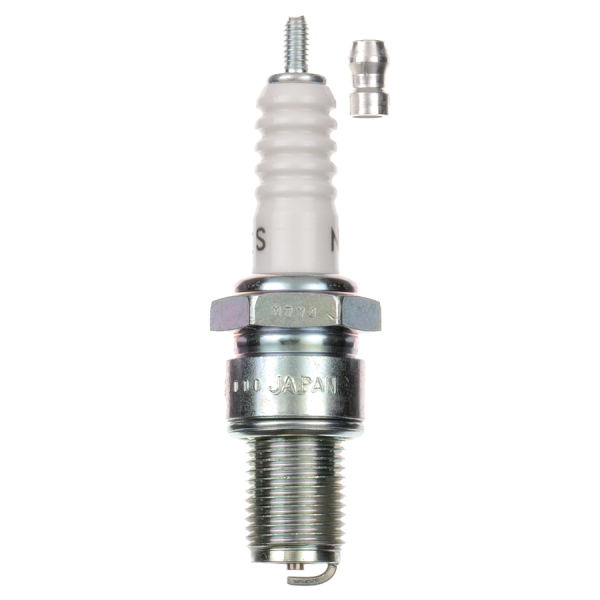 NGK - Standard Spark Plug (CR8E)